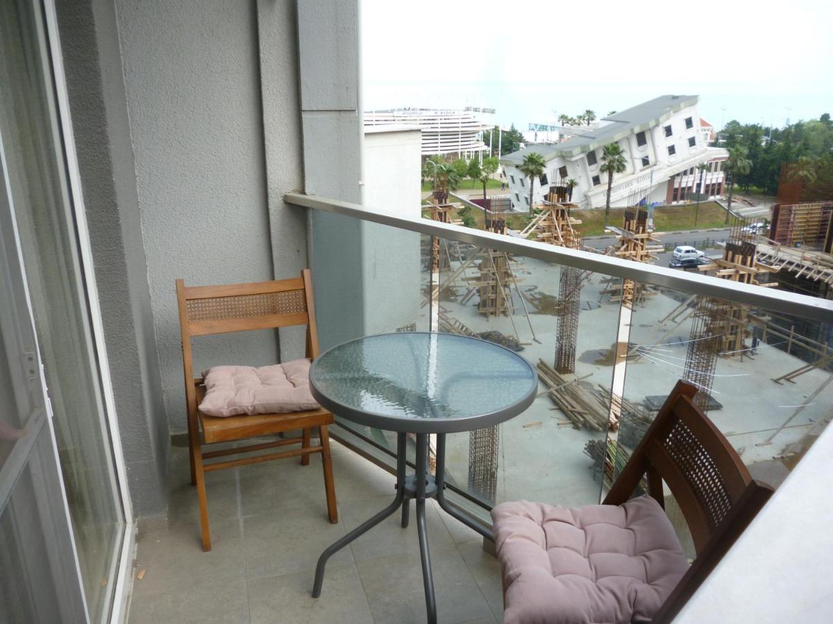 Batumi Orbi Sea Tawers Apartment Ngoại thất bức ảnh